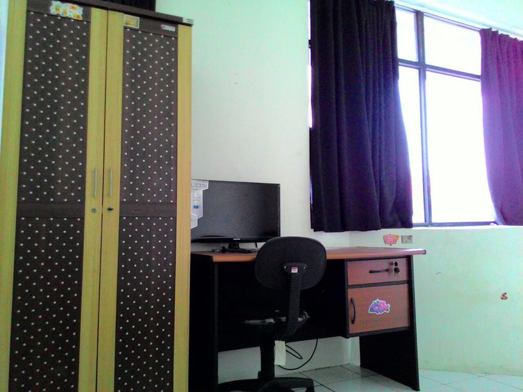 Hotel Ds Colive Siliwangi Semarang Exterior foto